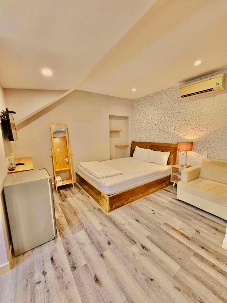 Simmi 5 Hotel & Apartment مدينة هوشي منه المظهر الخارجي الصورة