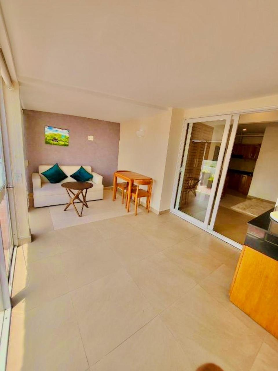 Simmi 5 Hotel & Apartment مدينة هوشي منه المظهر الخارجي الصورة